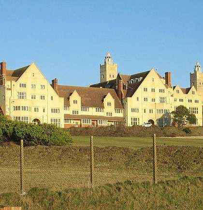 Roedean scholarship. Teacher for piano, cello, trumpet, keyboard, music theory.